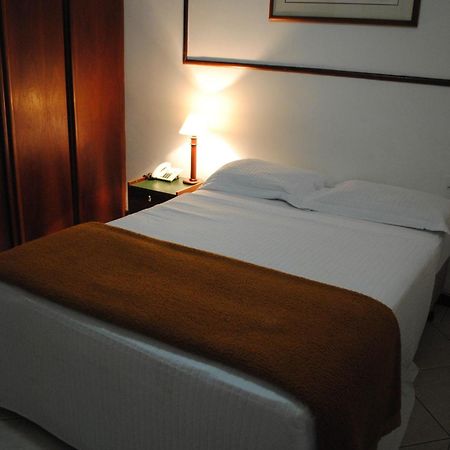 קמפינאס Cezanne Plaza Apart Hotel מראה חיצוני תמונה