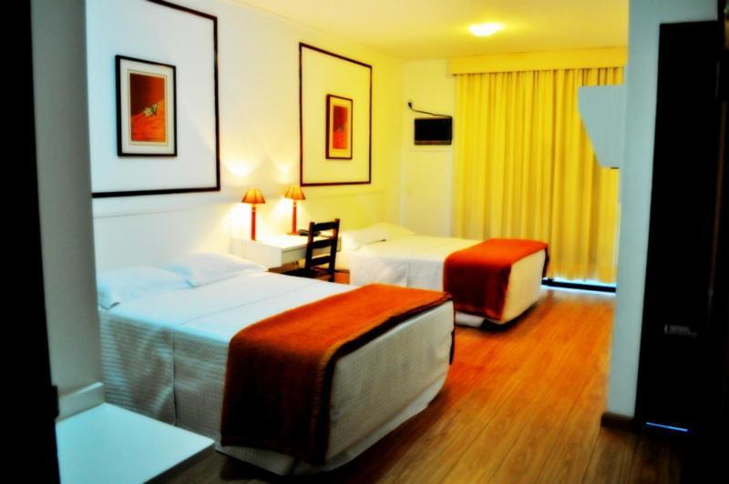 קמפינאס Cezanne Plaza Apart Hotel מראה חיצוני תמונה