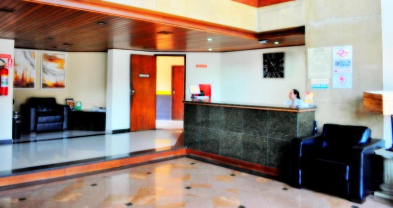 קמפינאס Cezanne Plaza Apart Hotel מראה חיצוני תמונה