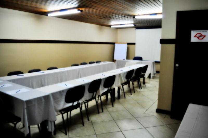 קמפינאס Cezanne Plaza Apart Hotel מראה חיצוני תמונה