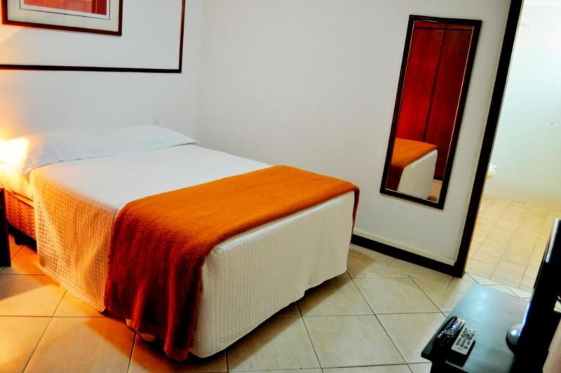 קמפינאס Cezanne Plaza Apart Hotel חדר תמונה